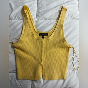 Kendall & kylie Yellow top